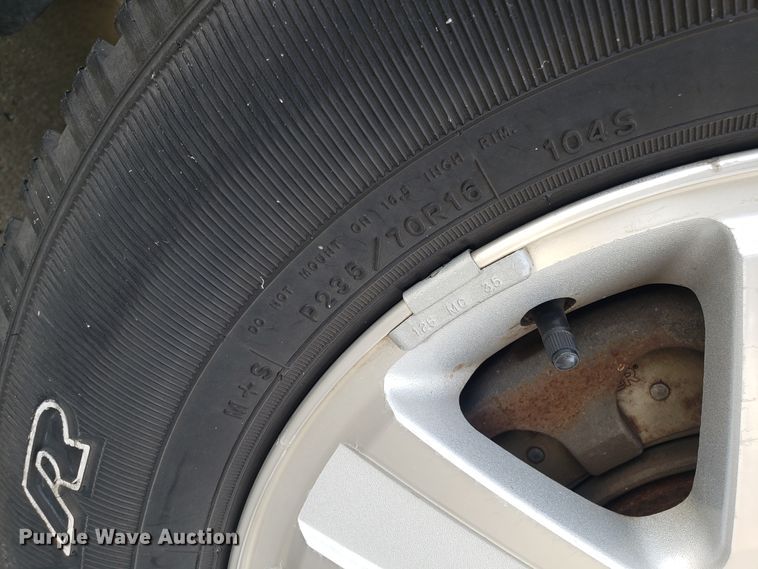 image for item GA9446 2006 Ford Explorer SUV