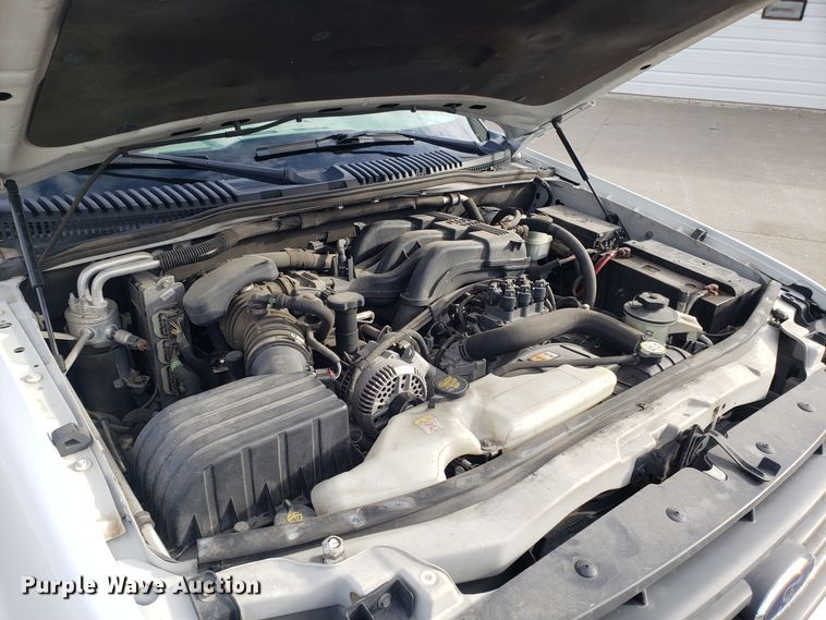 image for item GA9446 2006 Ford Explorer SUV