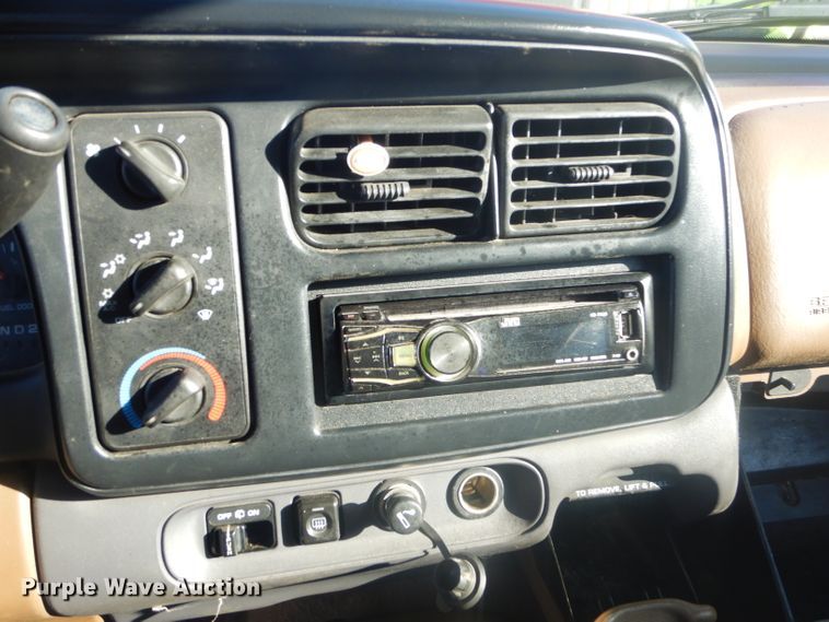 image for item GB9535 1999 Dodge Durango SLT SUV