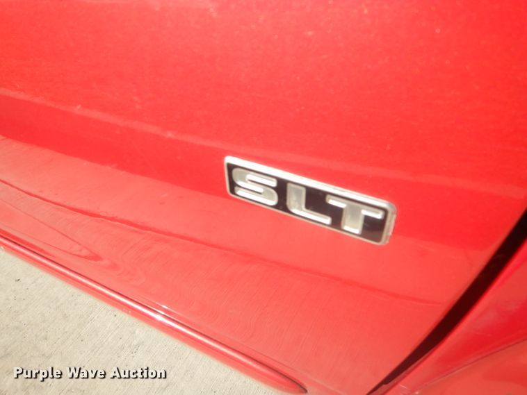 image for item GB9535 1999 Dodge Durango SLT SUV