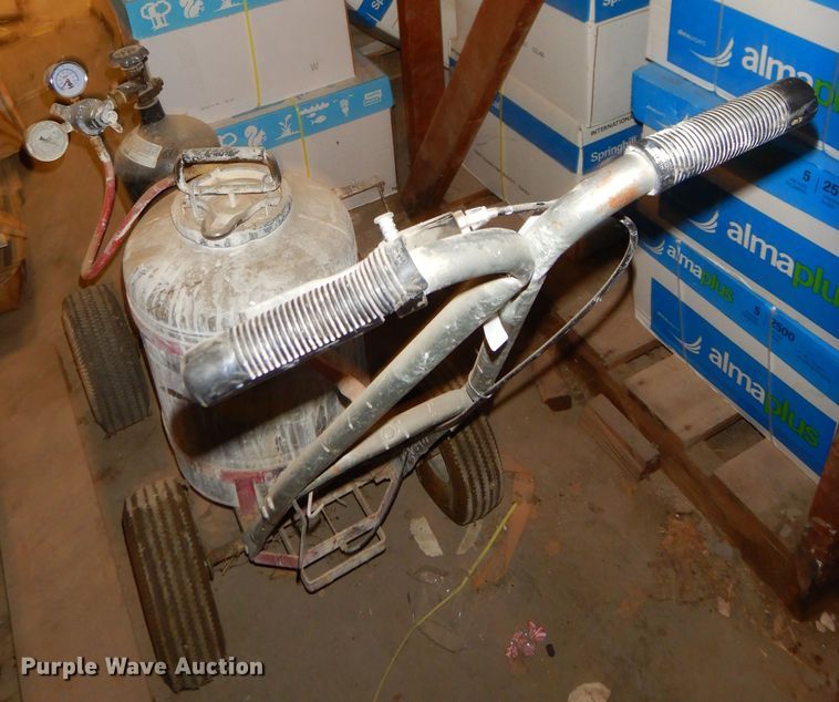 image for item GB9637 Paint Striper