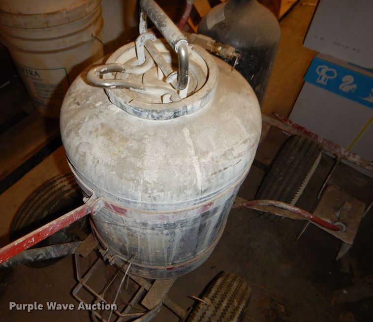 image for item GB9637 Paint Striper