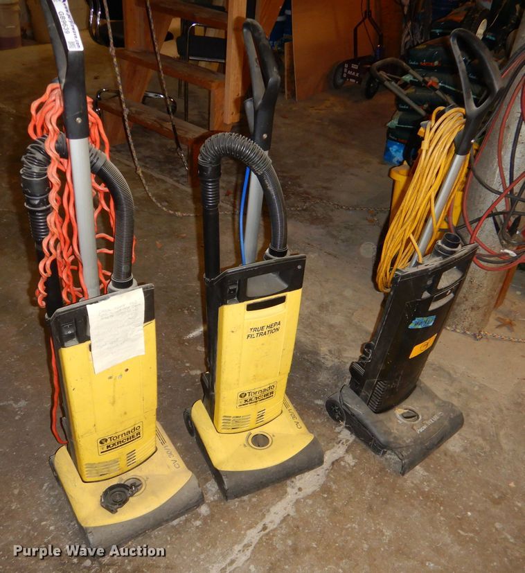 image for item GB9639 (3) vacuums