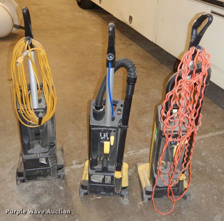 image for item GB9639 (3) vacuums