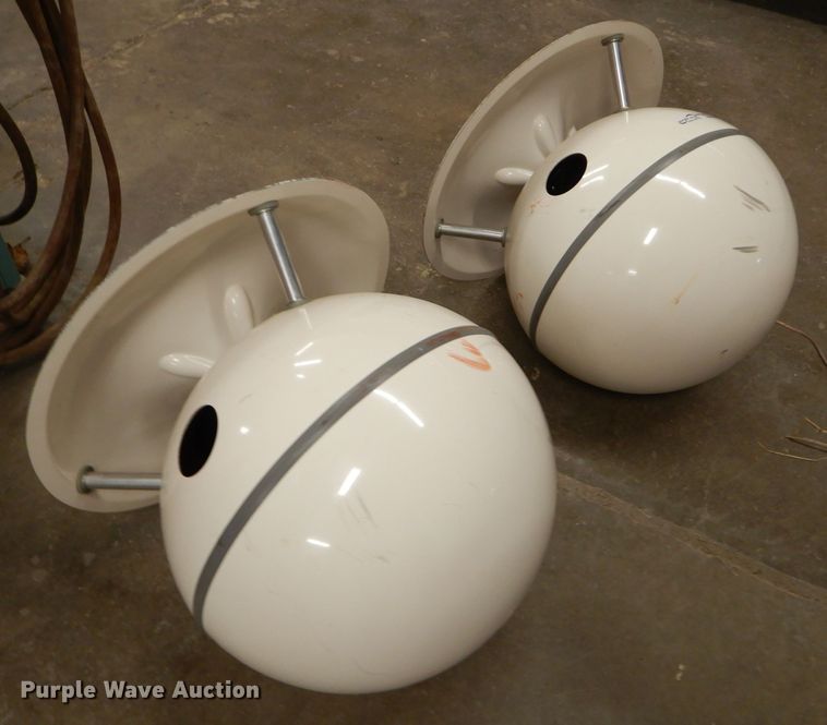 image for item GB9640 (2) speakers