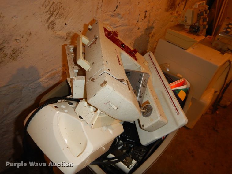 image for item GB9646 (8) sewing machines