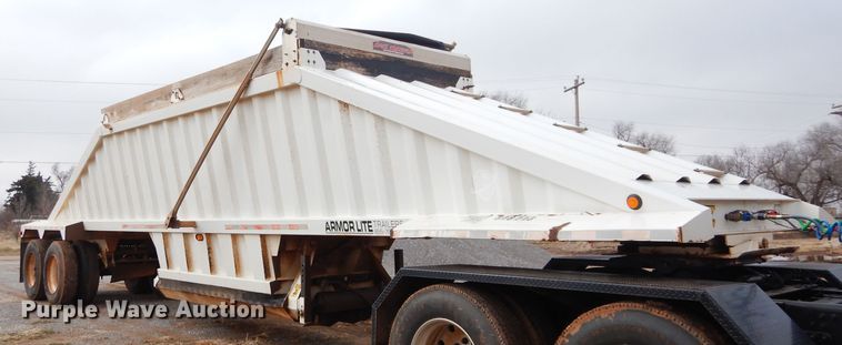 image for item GE9051 2014 Armorlite SBD-40 bottom dump trailer
