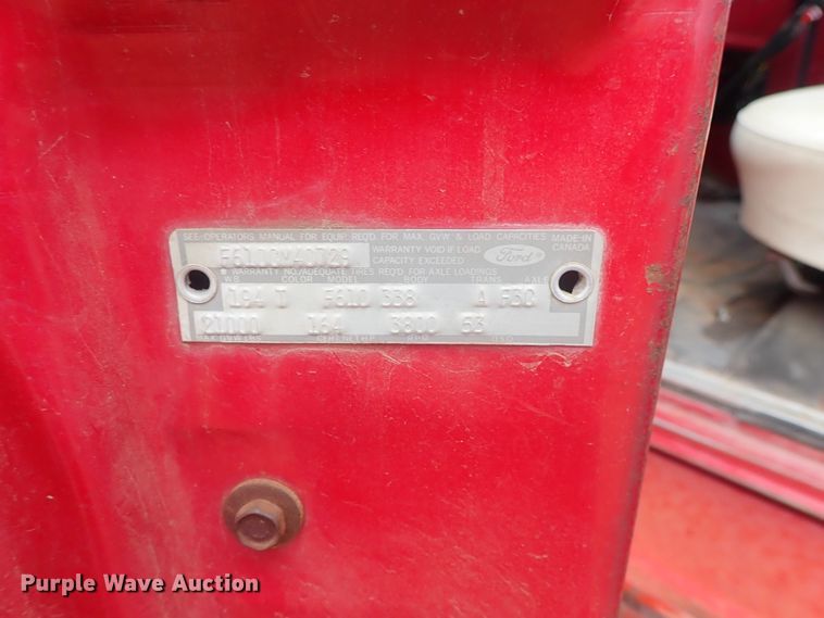 image for item GF9546 1972 Ford 600 dump flatbed truck