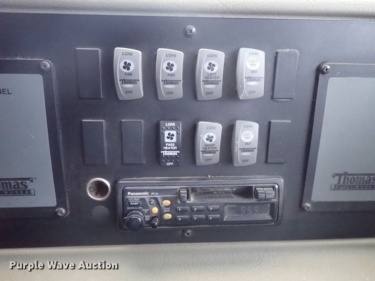 image for item GF9548 2000 Freightliner FS65 Thomas school bus