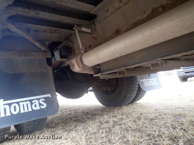 image for item GF9548 2000 Freightliner FS65 Thomas school bus