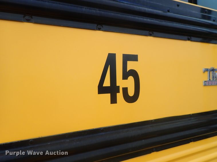 image for item GF9548 2000 Freightliner FS65 Thomas school bus