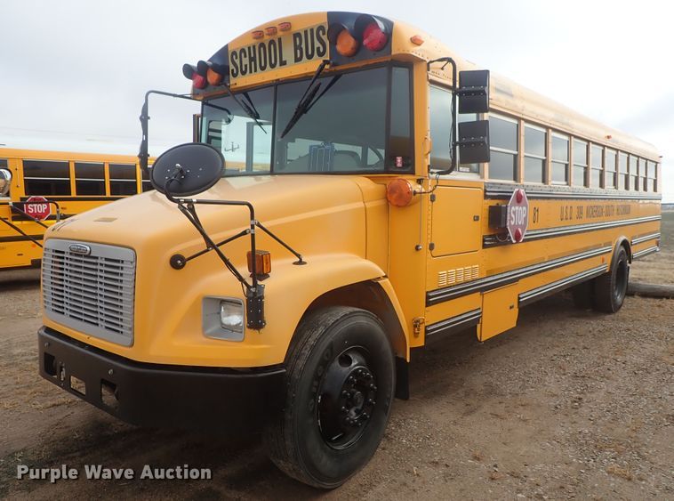 image for item GF9549 2005 Freightliner FS65 Thomas school bus