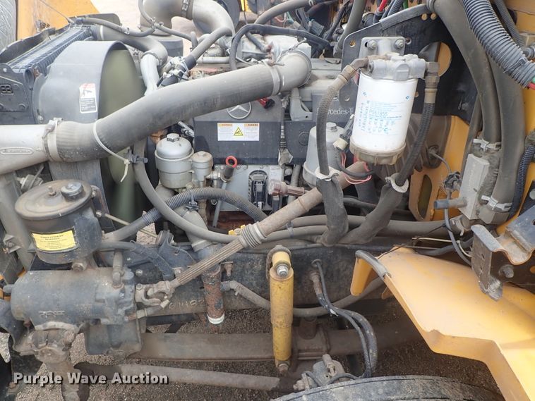 image for item GF9549 2005 Freightliner FS65 Thomas school bus