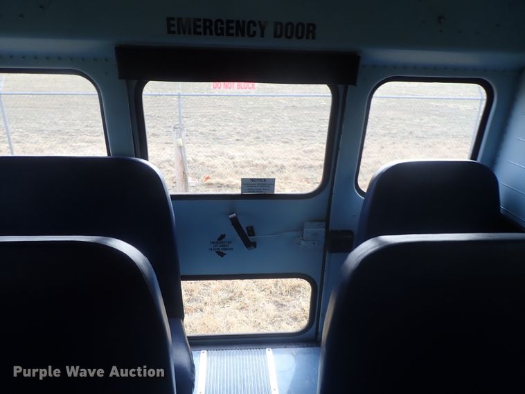 image for item GF9549 2005 Freightliner FS65 Thomas school bus