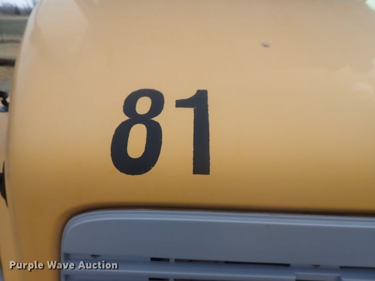 image for item GF9549 2005 Freightliner FS65 Thomas school bus