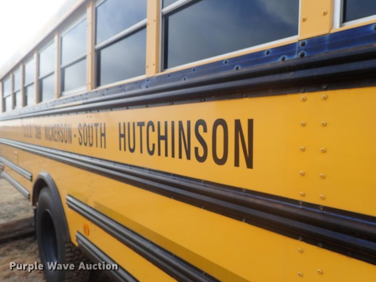 image for item GF9549 2005 Freightliner FS65 Thomas school bus