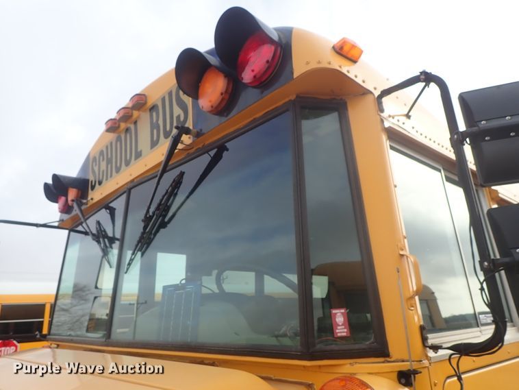 image for item GF9549 2005 Freightliner FS65 Thomas school bus