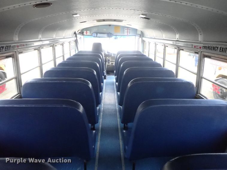 image for item GF9550 2005 Freightliner FS65 Thomas school bus