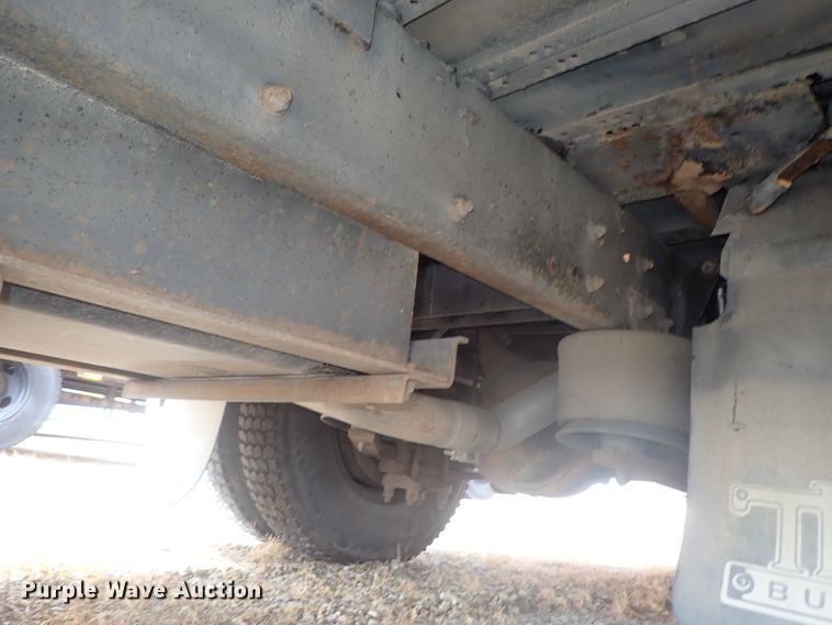 image for item GF9550 2005 Freightliner FS65 Thomas school bus