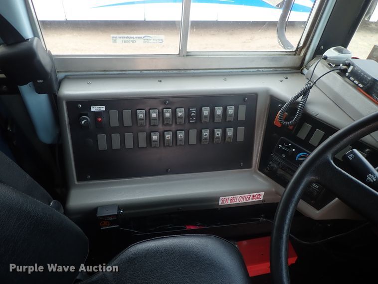 image for item GF9551 2005 Freightliner FS65 Thomas school bus