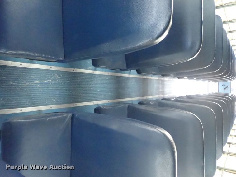 image for item GF9551 2005 Freightliner FS65 Thomas school bus