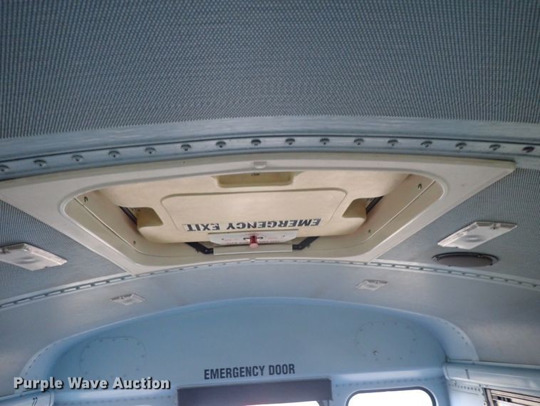 image for item GF9551 2005 Freightliner FS65 Thomas school bus