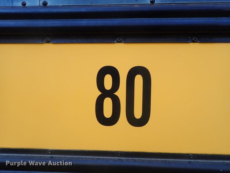 image for item GF9551 2005 Freightliner FS65 Thomas school bus