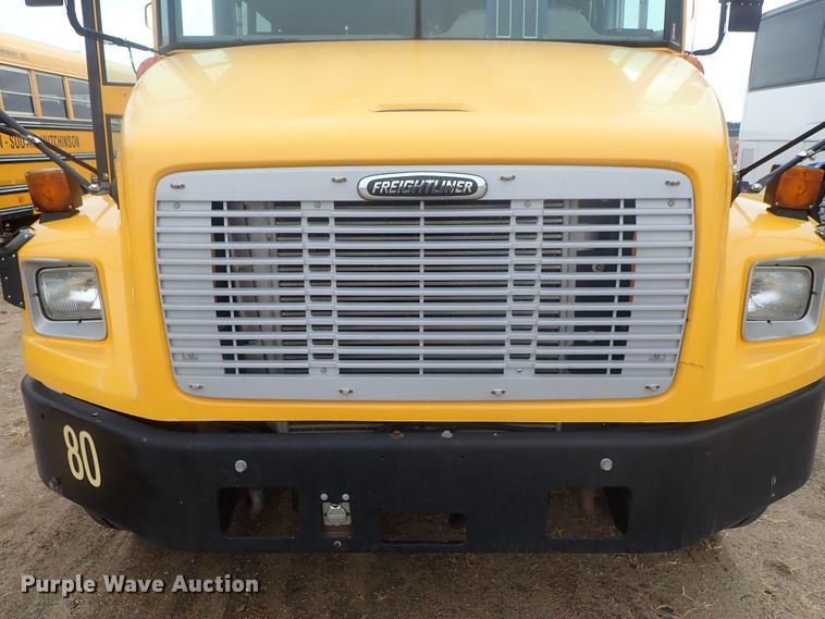 image for item GF9551 2005 Freightliner FS65 Thomas school bus