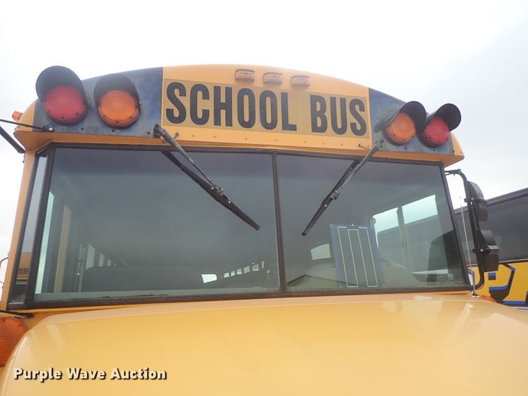image for item GF9551 2005 Freightliner FS65 Thomas school bus