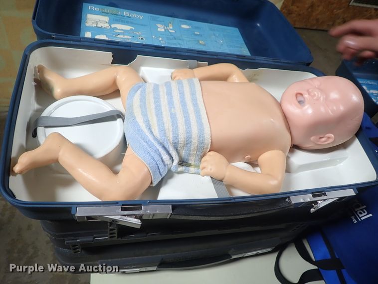 image for item GF9561 (17) CPR manikins