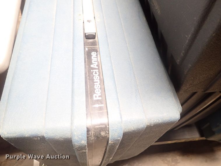 image for item GF9561 (17) CPR manikins