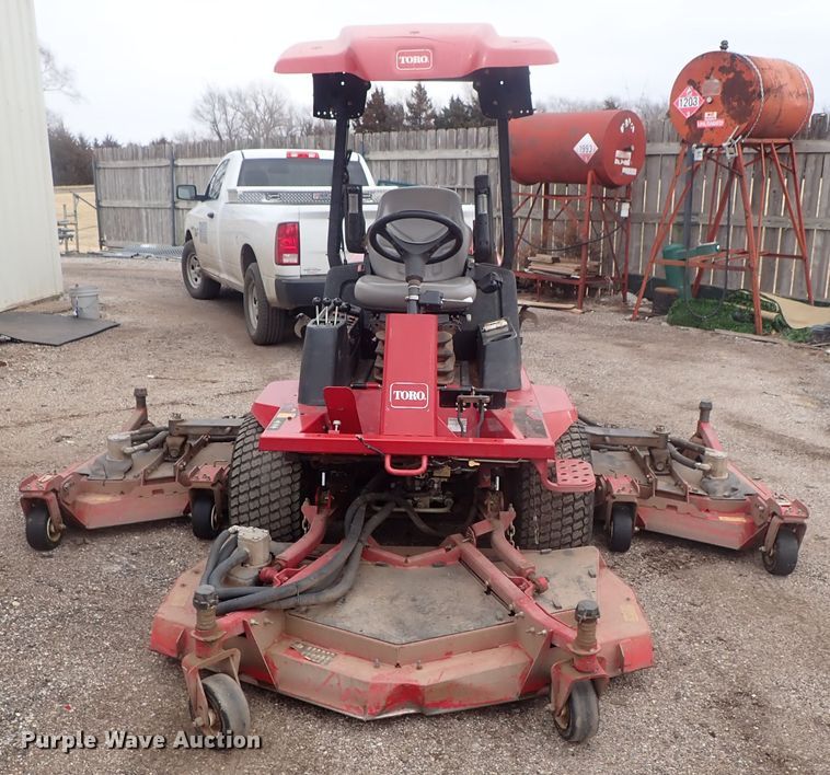 image for item GF9604 Toro Groundsmaster 4000D ZTR lawn mower