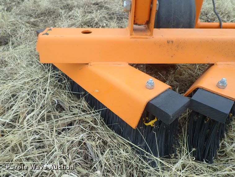 image for item GF9605 Sisis Z brush field groomer