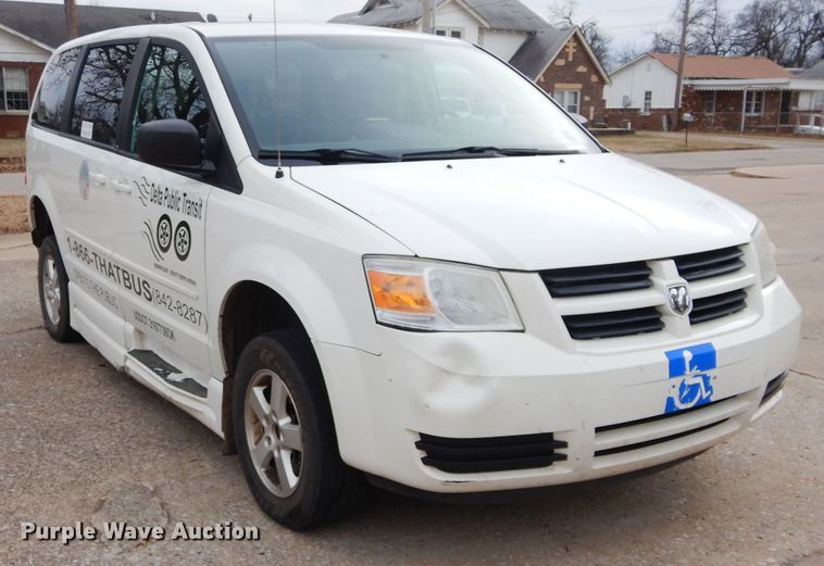image for item GF9994 2010 Dodge Grand Caravan handicap accessible van