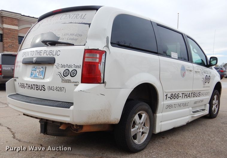 image for item GF9994 2010 Dodge Grand Caravan handicap accessible van