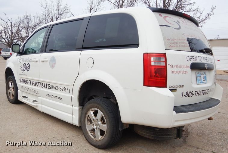 image for item GF9994 2010 Dodge Grand Caravan handicap accessible van
