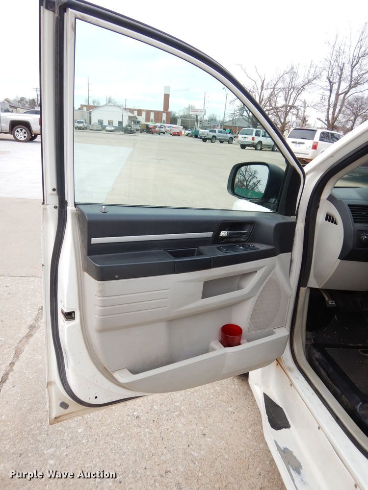 image for item GF9994 2010 Dodge Grand Caravan handicap accessible van