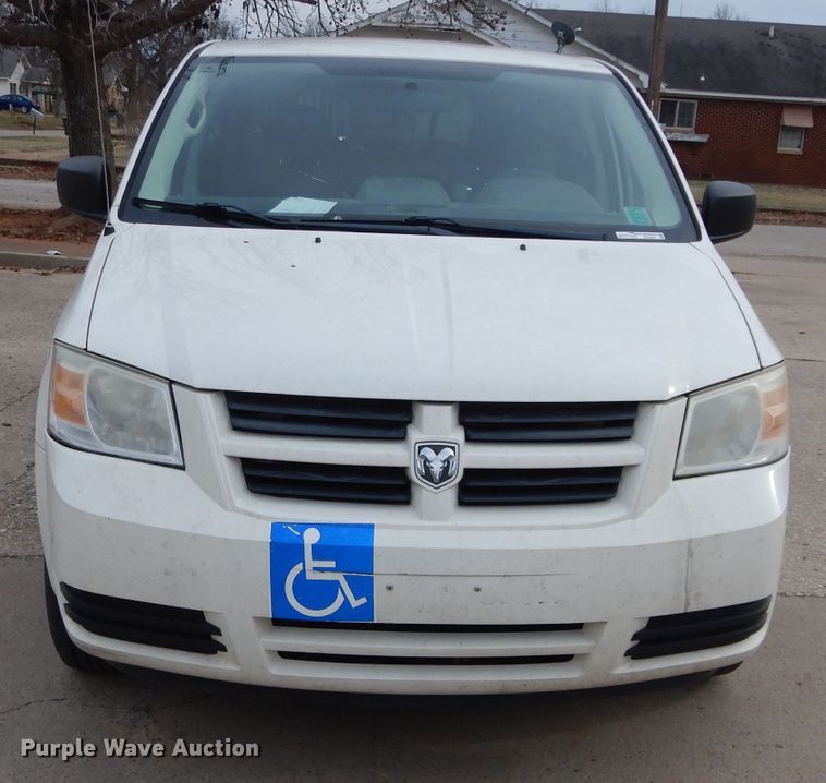 image for item GF9995 2010 Dodge Grand Caravan handicap accessible van