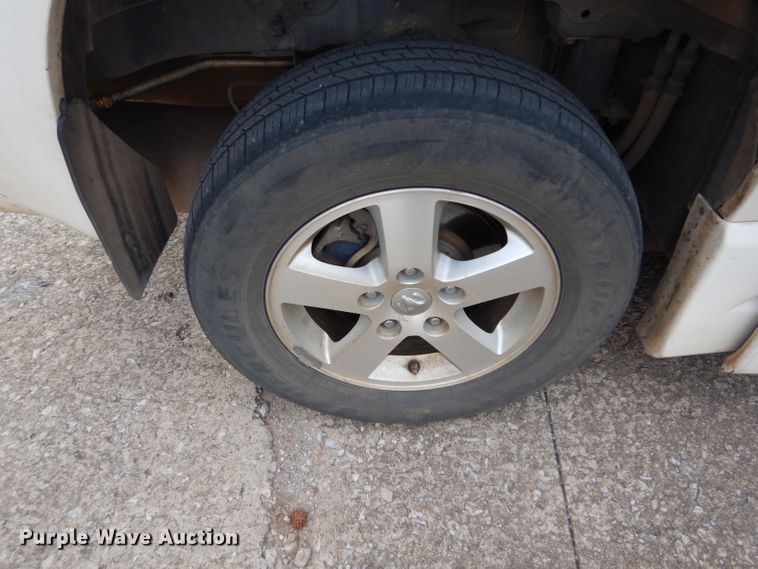 image for item GF9996 2010 Dodge Grand Caravan handicap accessible van