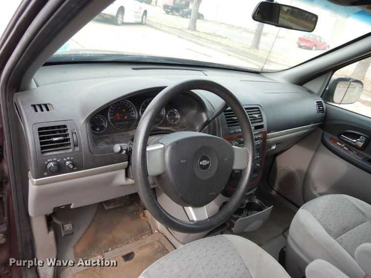 image for item GF9997 2008 Chevrolet Uplander handicap accessible van