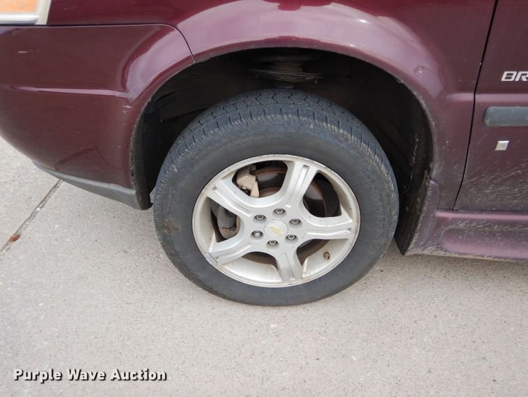 image for item GF9997 2008 Chevrolet Uplander handicap accessible van