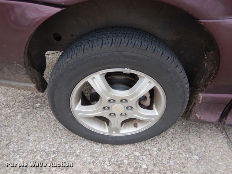 image for item GF9997 2008 Chevrolet Uplander handicap accessible van