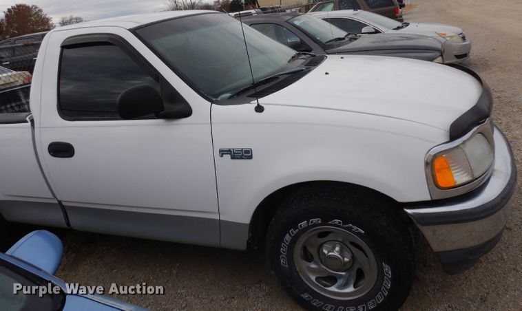 image for item GJ9112 1998 Ford F150 pickup truck