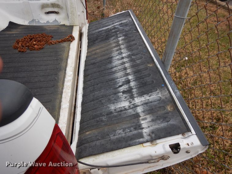 image for item GJ9112 1998 Ford F150 pickup truck