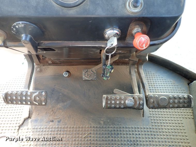 image for item DC3374 John Deere 4640 tractor