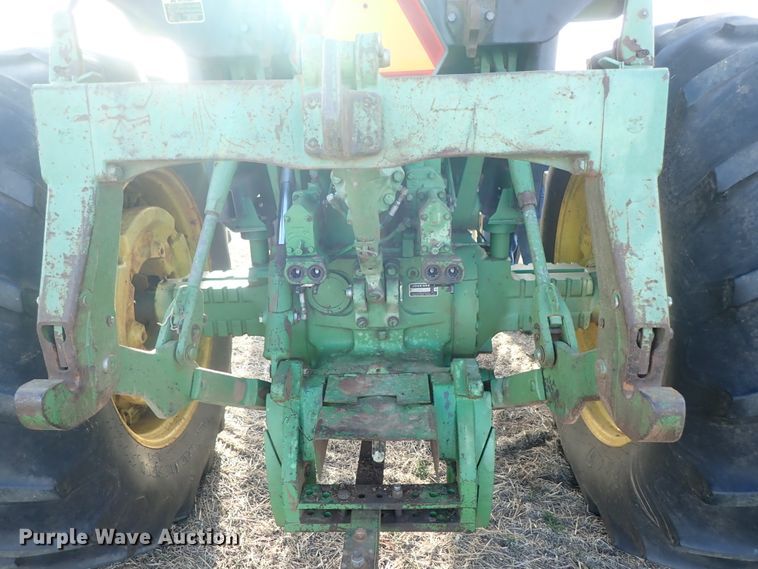 image for item DC3374 John Deere 4640 tractor