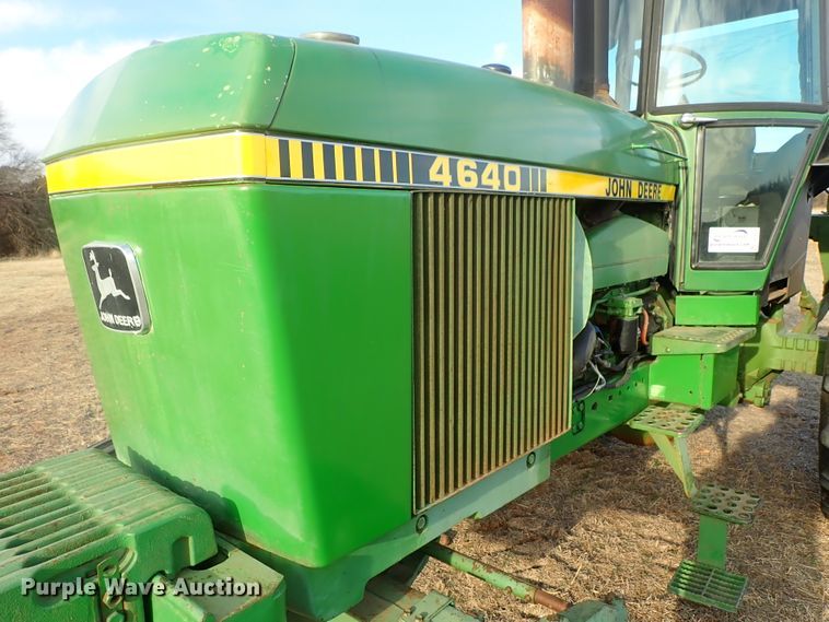 image for item DC3374 John Deere 4640 tractor