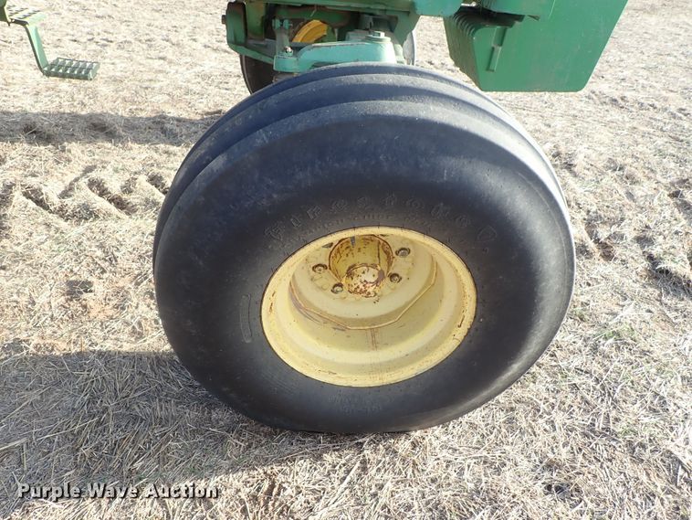 image for item DC3374 John Deere 4640 tractor