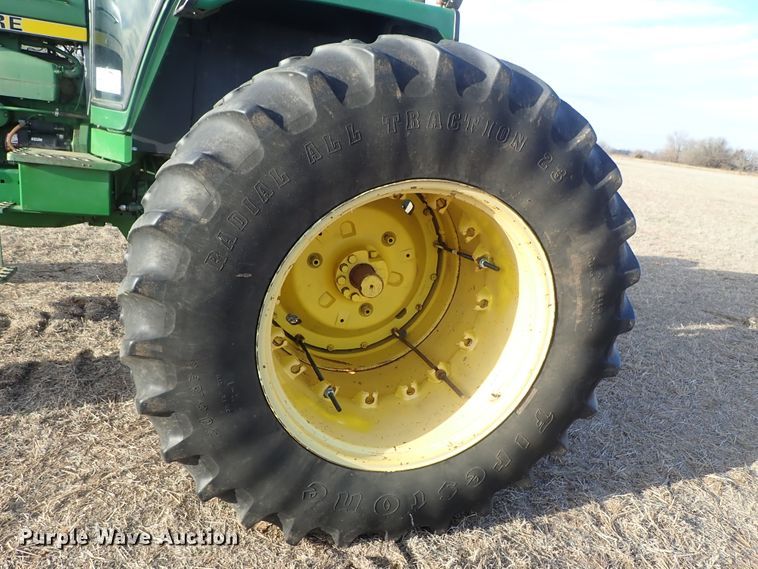 image for item DC3374 John Deere 4640 tractor