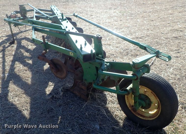 image for item DC3377 John Deere six bottom plow